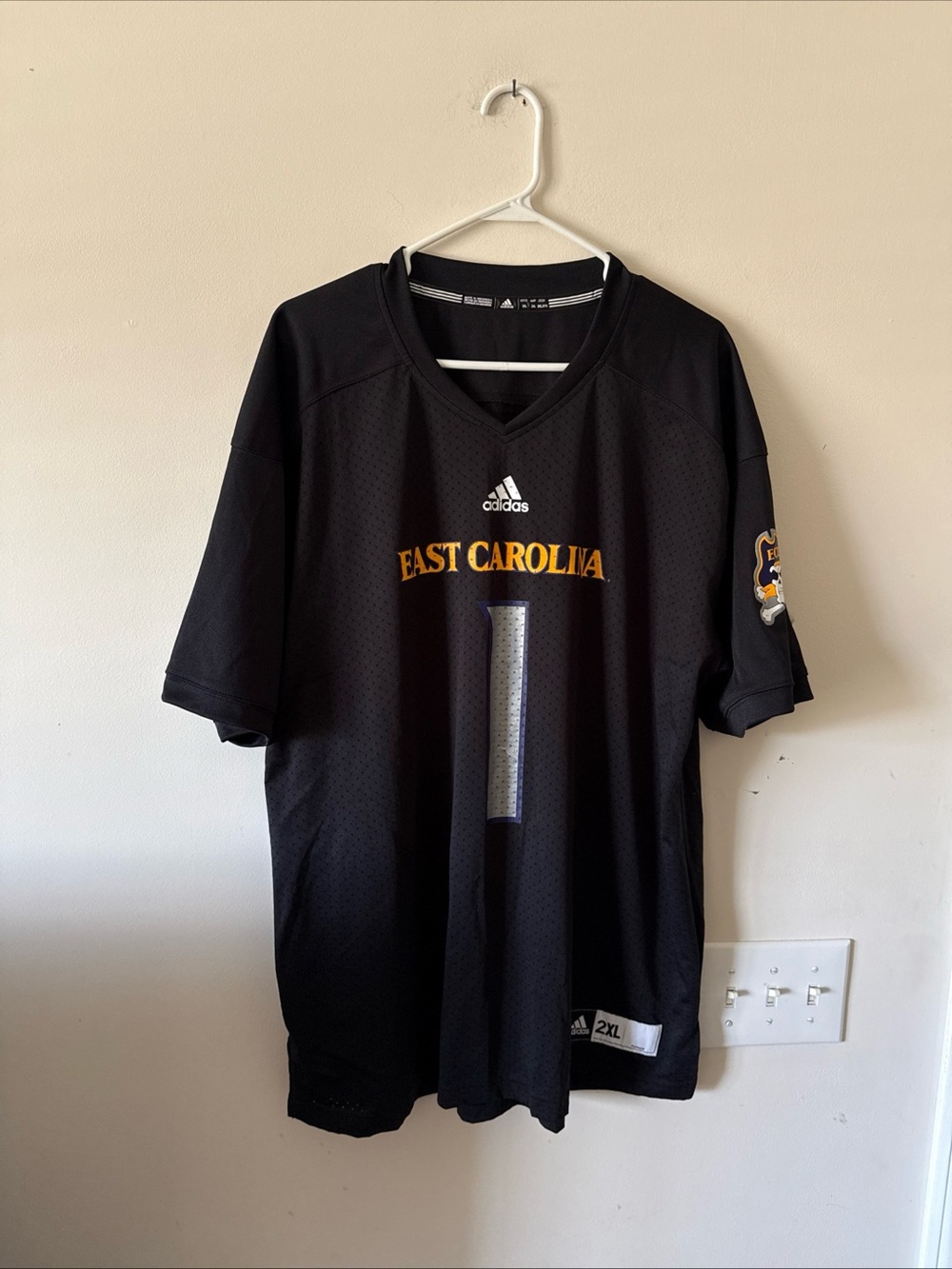 Men’s adidas East Carolina Pirates #1 NCAA Football Jersey Sz 2XL - Black RARE